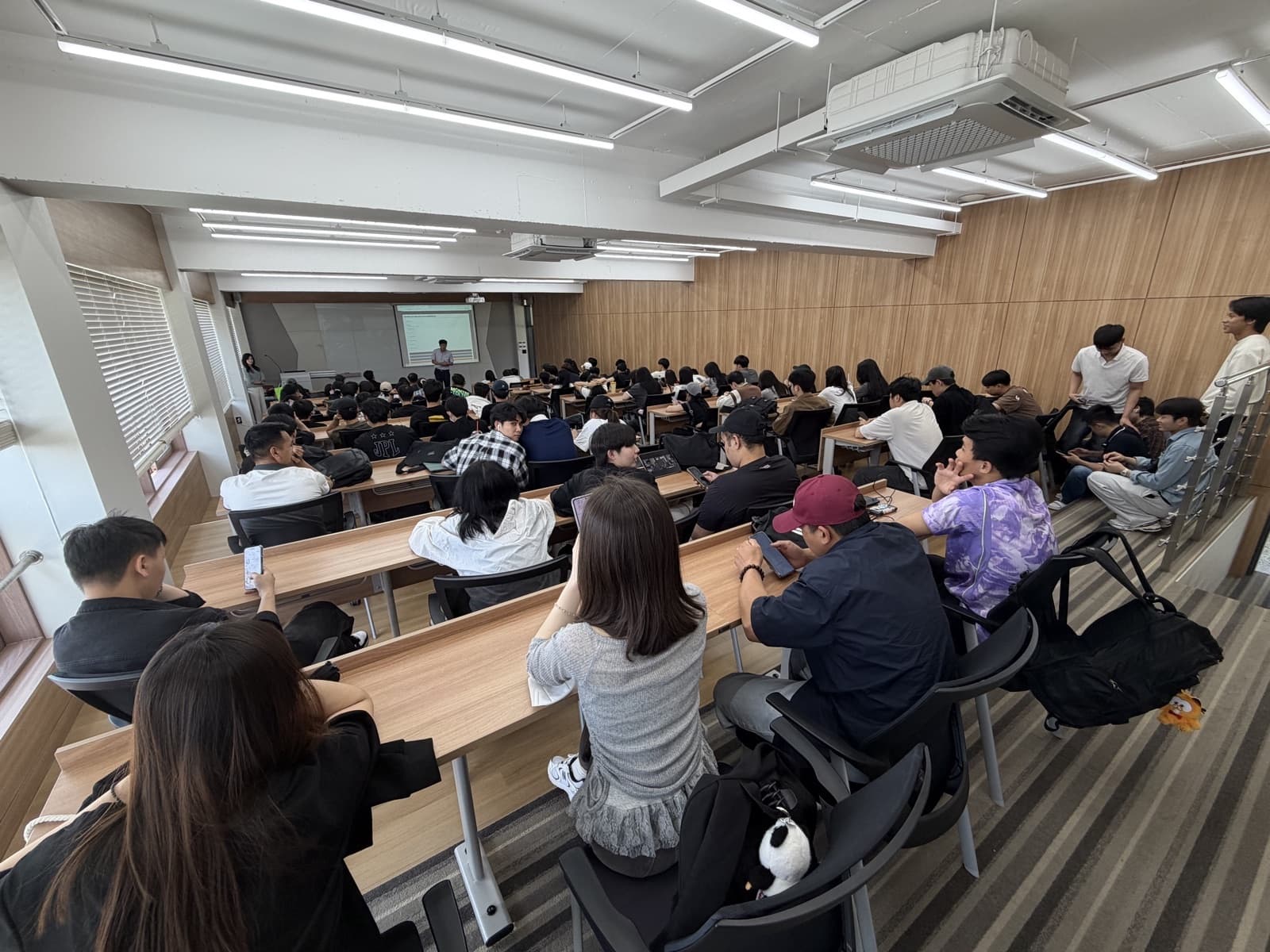 졸업예정 외국인 유학생 대상 D-10 설명회